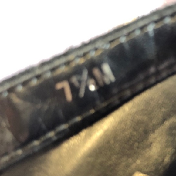 Leopard wedge heel. 7 1/2 Medium shoe size. - Picture 5 of 5